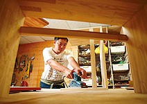 「無垢」不上漆，量身訂做的真實觸感