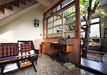 到台南住老房子 不能開門見山，要彎曲漸入