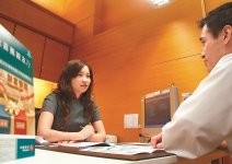 中信勇奪三冠王 逾半投資人去年獲利