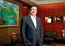 直到江丙坤退休，江俊德終於可以做自己