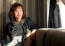 路見不平的俠女，用一支筆撼動韓國社會