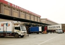 從火鍋料到火車，在城鎮物 流中淘金