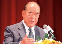 郝柏村：終止槍桿子政權，兩岸才有永久和平