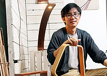 讓貨櫃木箱變椅子 訴說漂洋過海的故事