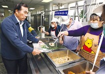 菜單法：台塑獨家MRP熱量控管