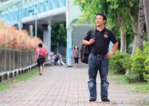 掌握外派契機，小學徒變商標紗大王