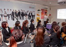 除了新加坡，澳門也看到台灣年輕人優勢