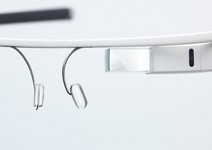 Google眼鏡應用廣， 扭轉工作與生活模式