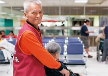 平民英雄百人榜〉一家三代都是志工 蕭阿乞