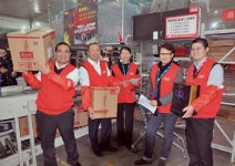 賣酒、賣車，什麼都賣才叫厲害