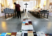 一個破舊防空洞， 竟變成中國最美的書店