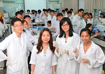 生科、生資學群