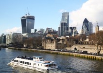 管他中資俄資，擁抱外資讓英國搶先復甦