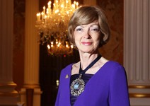 如果沒有持續進步，不如捐出去做博物館