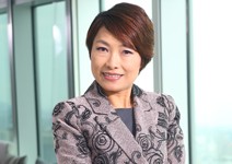 美妝船長向前行，引領通路開創未來