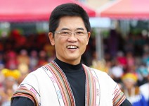 靠創意與想像 窮縣鹹魚翻身還接軌國際