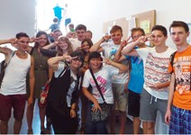 即時、有效、個別、生動的跨國界學習