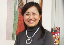 陪伴父母當成充電，親密互動勝過一切