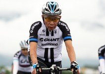 80歲二度單車環台，12天征服966公里