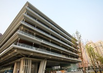 市民接力捐款買書，共圓100萬冊藏書夢