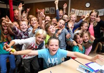 教出全世界最快樂的小孩