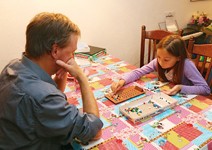 每天共進早、晚餐，傾聽孩子大小事