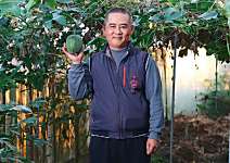 李義誠 百變絲瓜 種出人生趣味