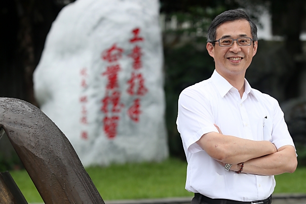 4年募款10億 姚立德尋回「實作」精神