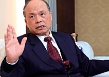 改革，只能小碎步前進