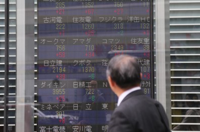 暌違15年日股收復2萬點 漲勢恐難持久