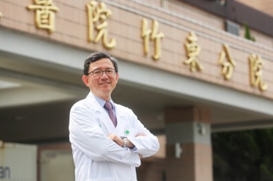 小鎮萬人癌篩 王明鉅推動健康革命