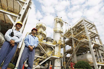 地方首長槓中央，群起搶回治理權