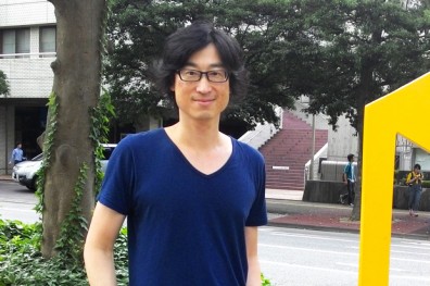 寫作是為生命找出口，為自己尋根