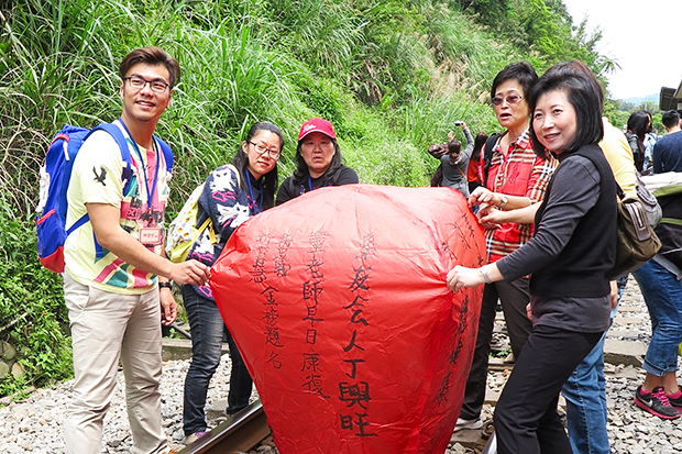 三個月找到600系友 吳惠瑜：比搶下大訂單開心