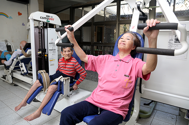 零約束、零尿布、零臥床 減少照護依賴