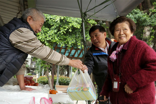家屬共組支持團體 輪流照護減壓力