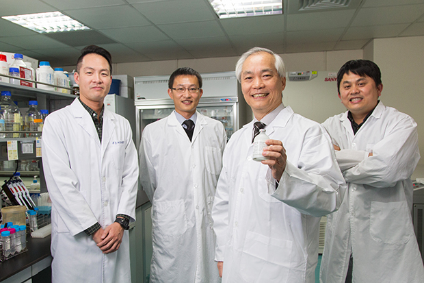 解決豬的愛滋病，瑞寶躋身標竿企業