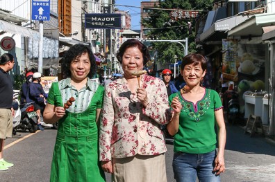 地方誌 街頭的文藝復興