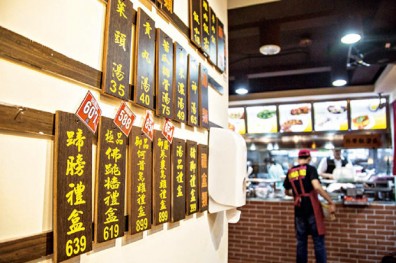 大廠、攤商全噤聲，合理漲價不敢說？