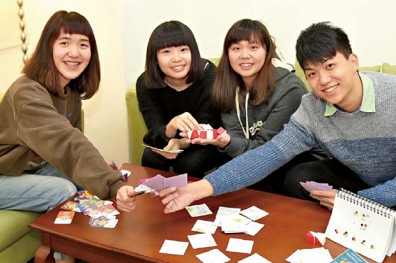 價值觀多元衝撞 更需要人文關懷