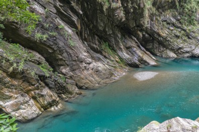 步旅慕谷慕魚 享受山河仙境的簇擁