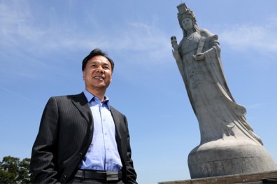 團隊默契佳 靠「藍眼淚」點亮馬祖