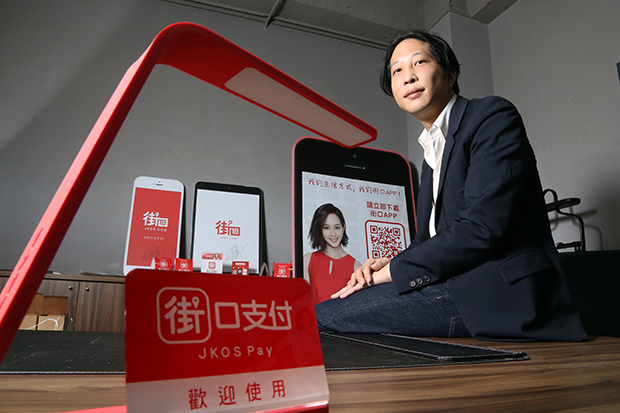 搶通路、拚市占 讓用戶刷到存在感