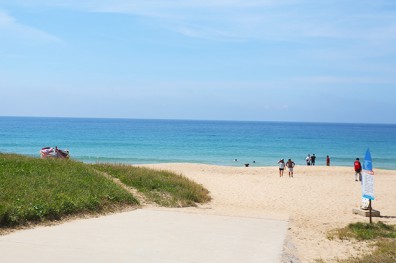 「做半年、休半年」觀光窘境，能靠博弈解套？