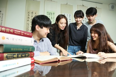 邏輯思辨能力強 見人所未見