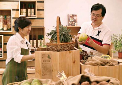 百坪糧倉變身食堂 只選冠軍農產入菜