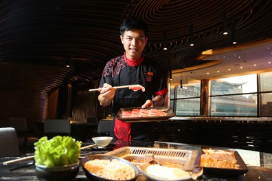 收服台灣人的海底撈服務