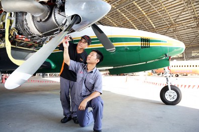 台灣產業新亮點 航空、造船打敗不景氣