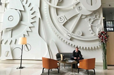 融入家族工藝美學 百達翡麗以創新演繹經典