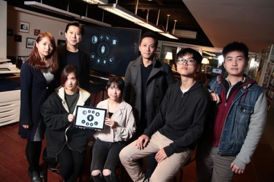 轉眼球就能滑網頁 失能者重拾溝通力